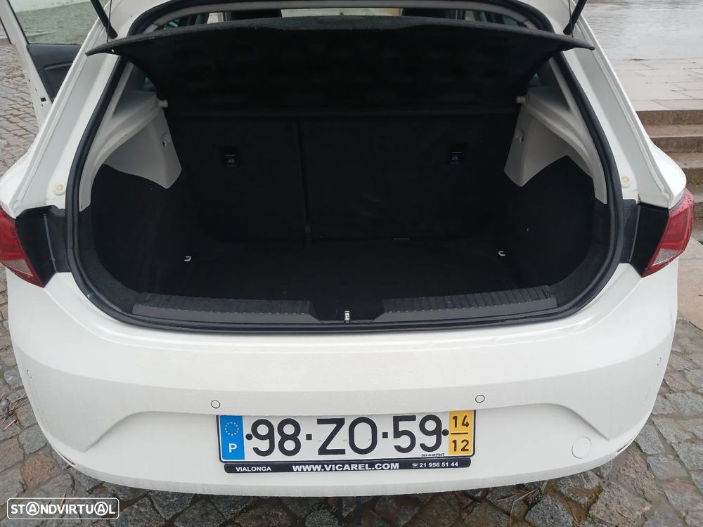 SEAT Leon 1.6 TDI ECOMOTIVE Style - 11