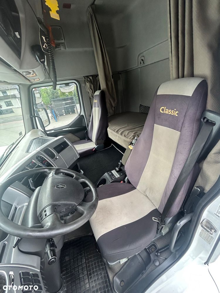 Renault Premium - 7
