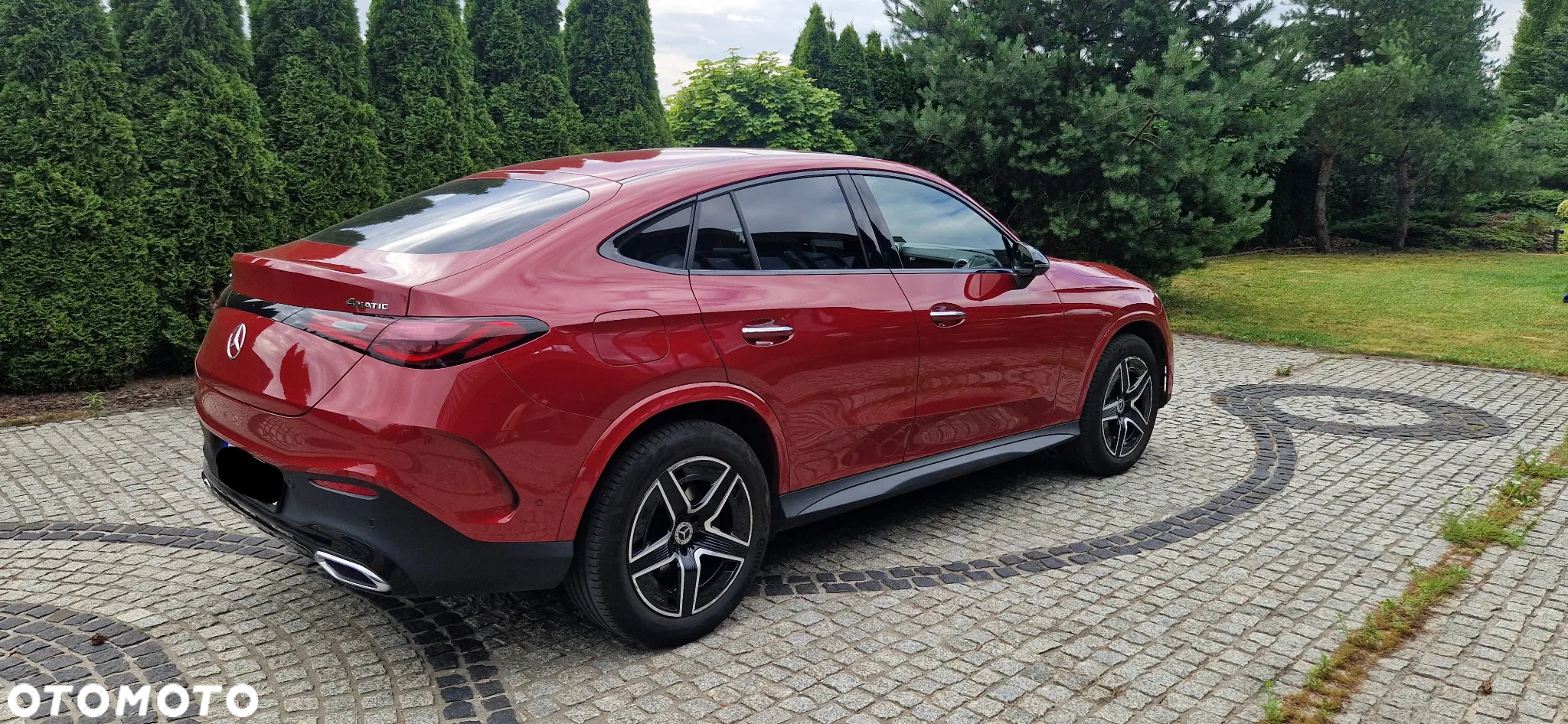 Mercedes-Benz GLC 300 4-Matic - 4