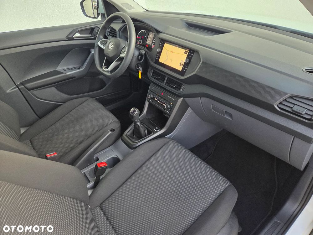 Volkswagen T-Cross - 10