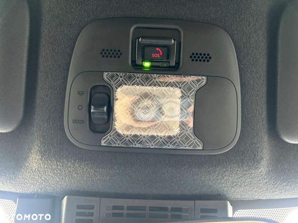Toyota Aygo X Hybrid 1.5 Style e-CVT - 29