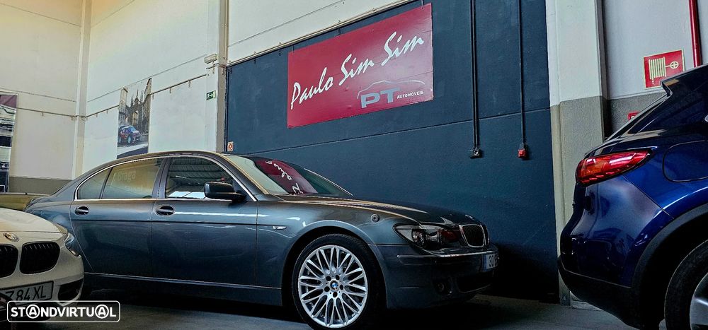 BMW 740 Li - 25