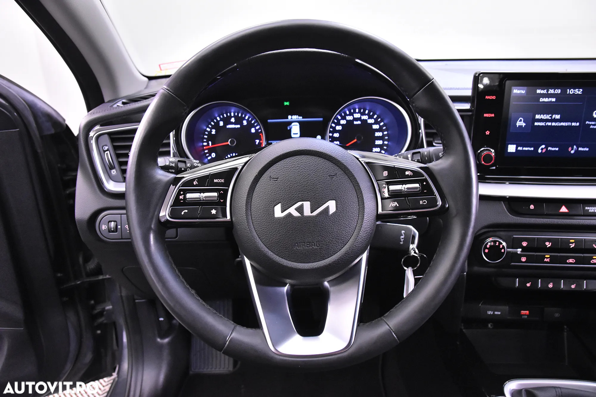Kia Ceed - 16