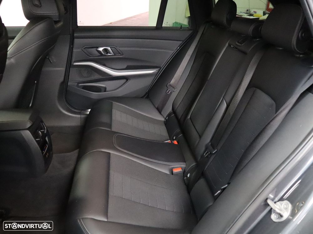 BMW 320 e Corporate Edition Auto - 12