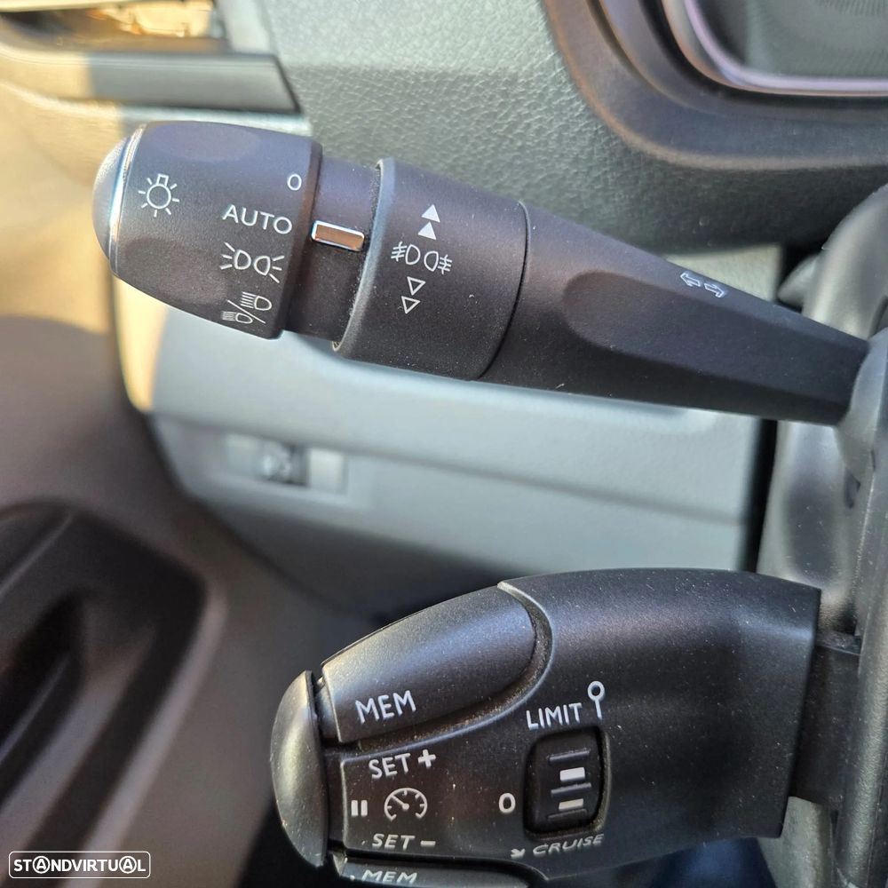 Peugeot E-Expert Longa ASPHALT 75KW - 13