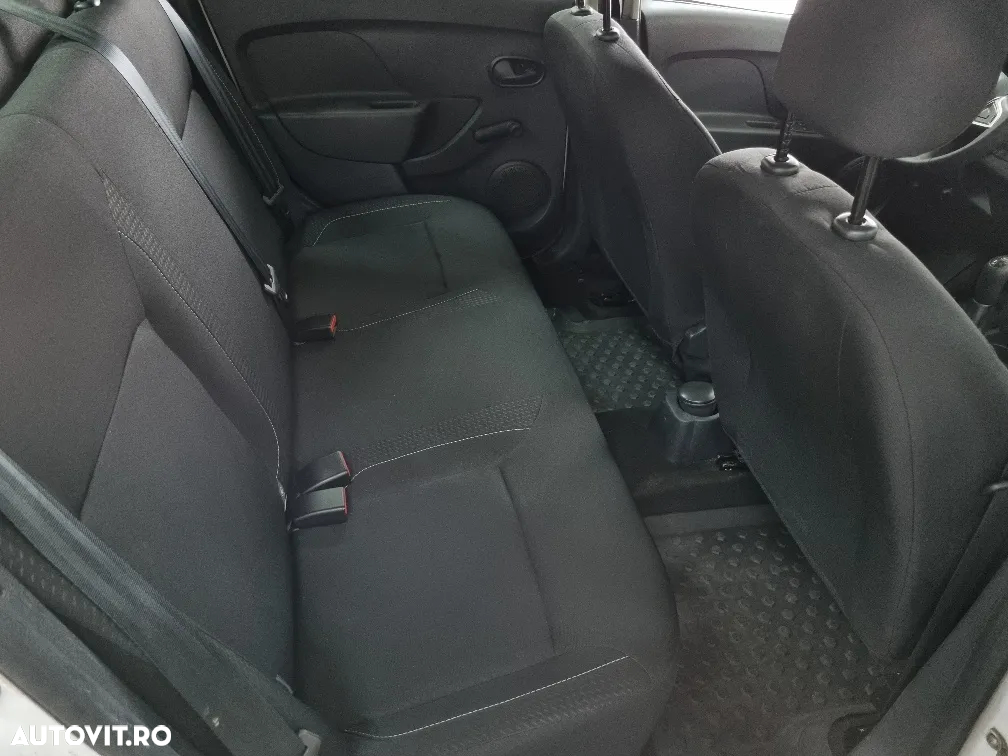Dacia Logan 1.5 Blue dCi SL PLUS - 11