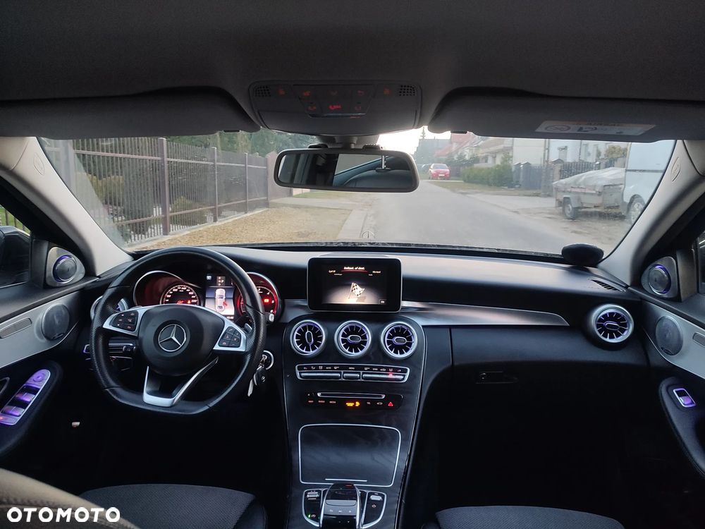 Mercedes-Benz Klasa C - 22