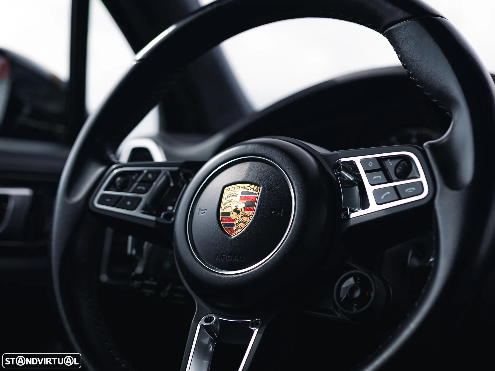 Porsche Cayenne Turbo - 14