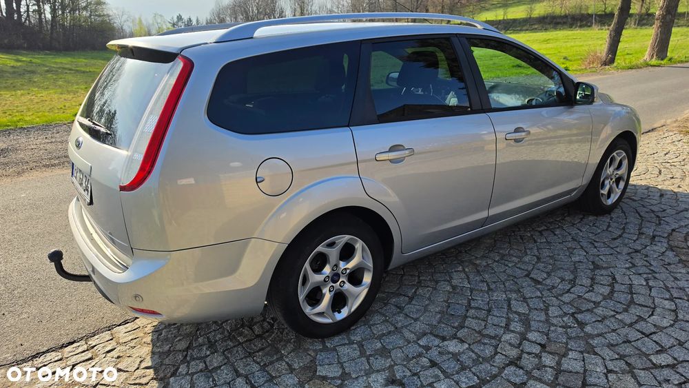 Ford Focus 1.6 Ambiente - 7