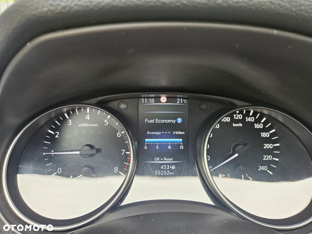 Nissan Qashqai 1.6 DIG-T Tekna - 22