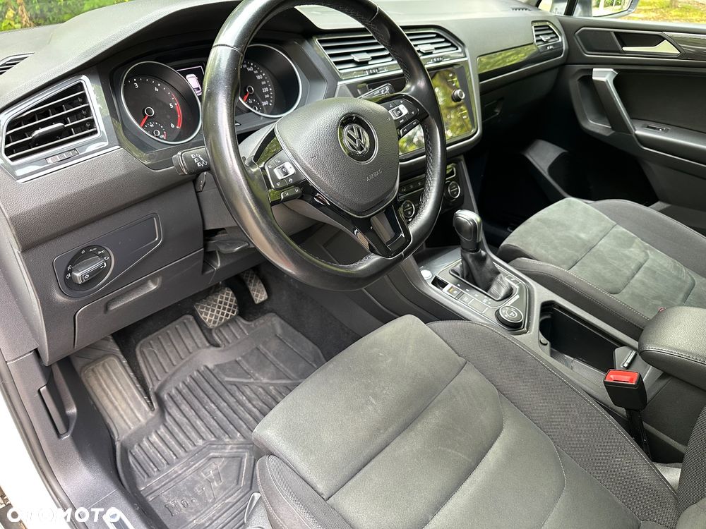 Volkswagen Tiguan 2.0 TDI SCR 4Mot Elegance DSG - 7
