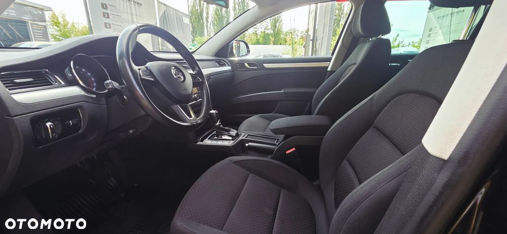 Skoda Superb 2.0 TDI 4x4 Elegance DSG - 30
