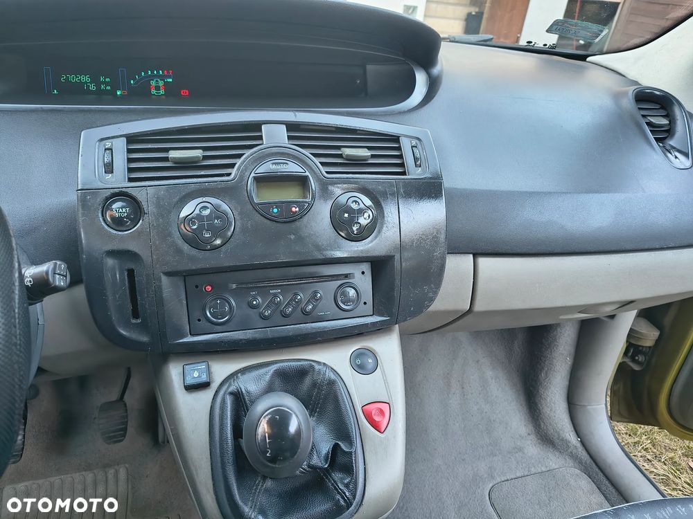 Renault Scenic 1.6 16V Authentique - 7