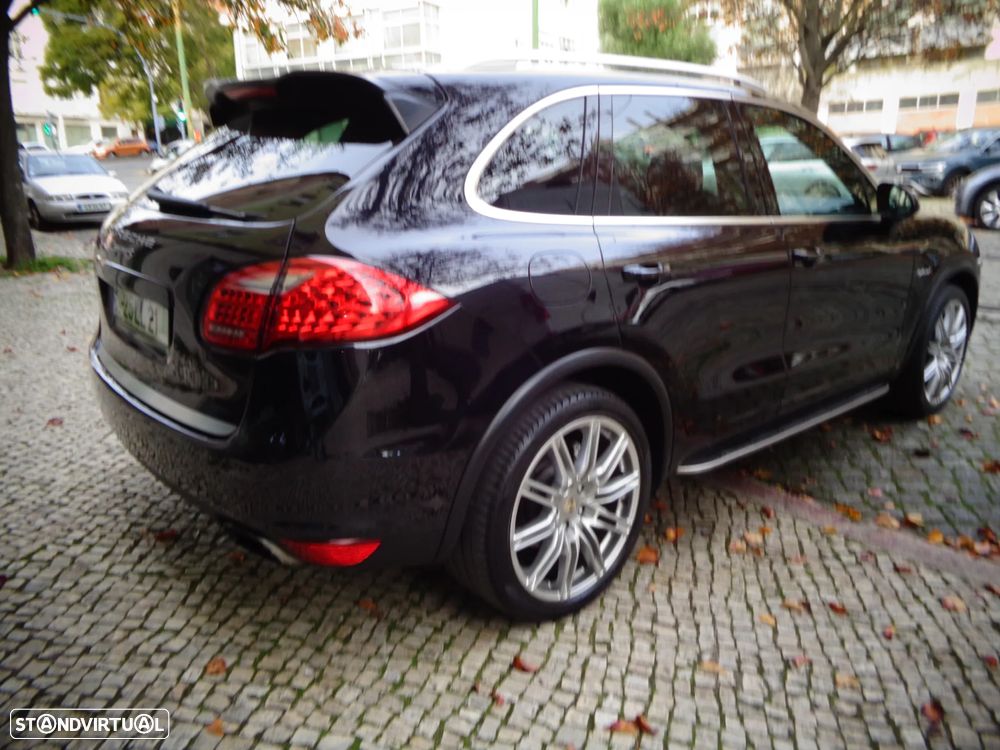 Porsche Cayenne S - 5