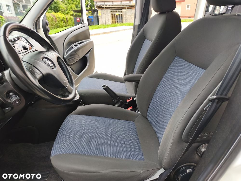 Opel Combo - 7