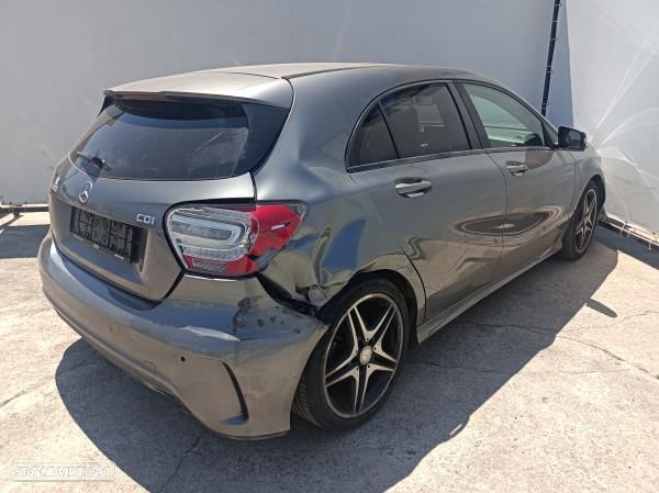 Para Peças Mercedes-Benz A-Class (W176) - 3