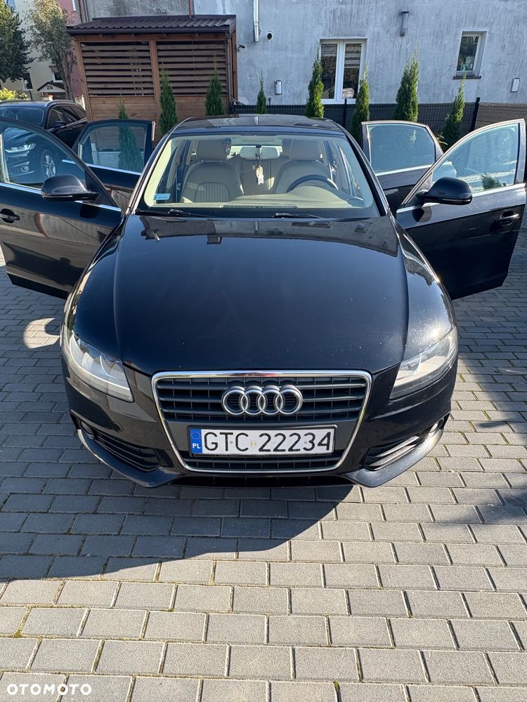 Audi A4 - 4