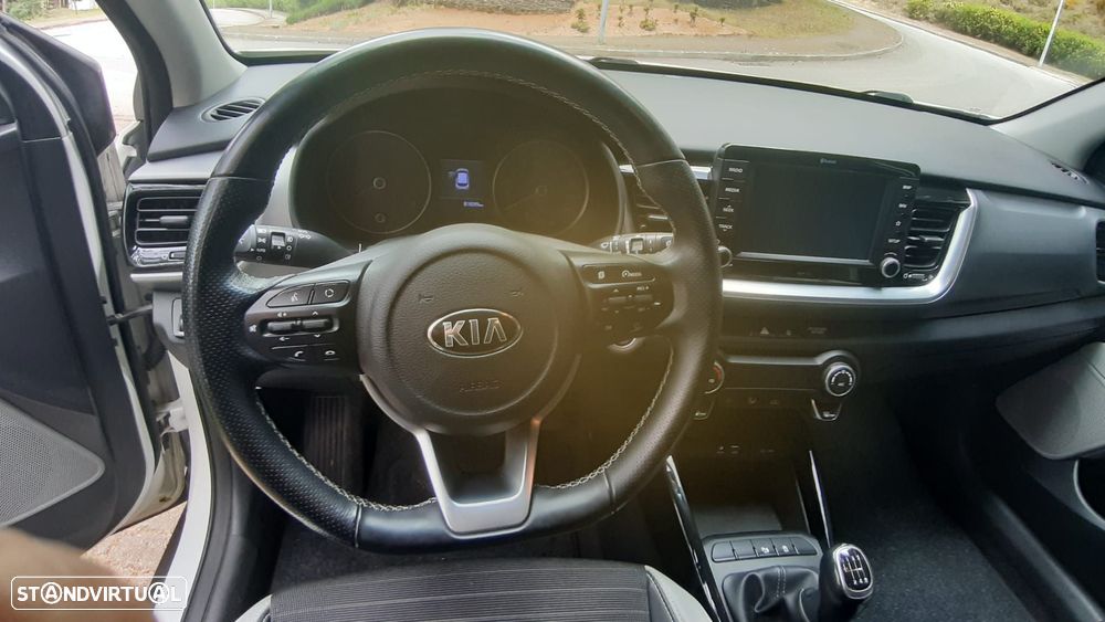 Kia Stonic 1.0 T-GDI TX - 14