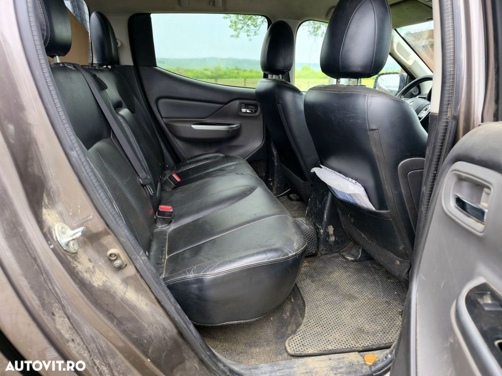Mitsubishi L200 Pick Up 4x4 Autm. Double Cab Top - 7