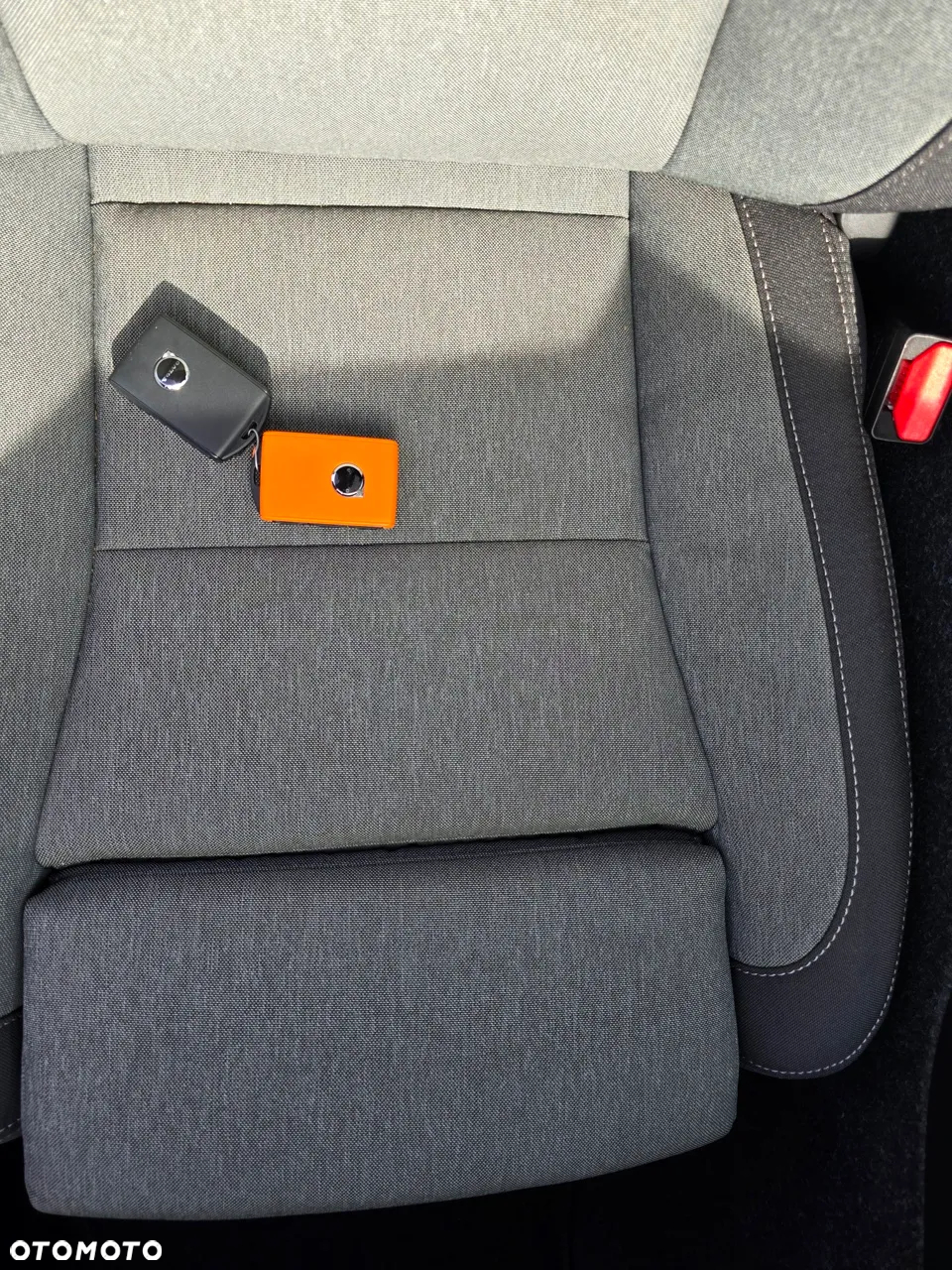 Volvo XC 40 B3 Essential - 25