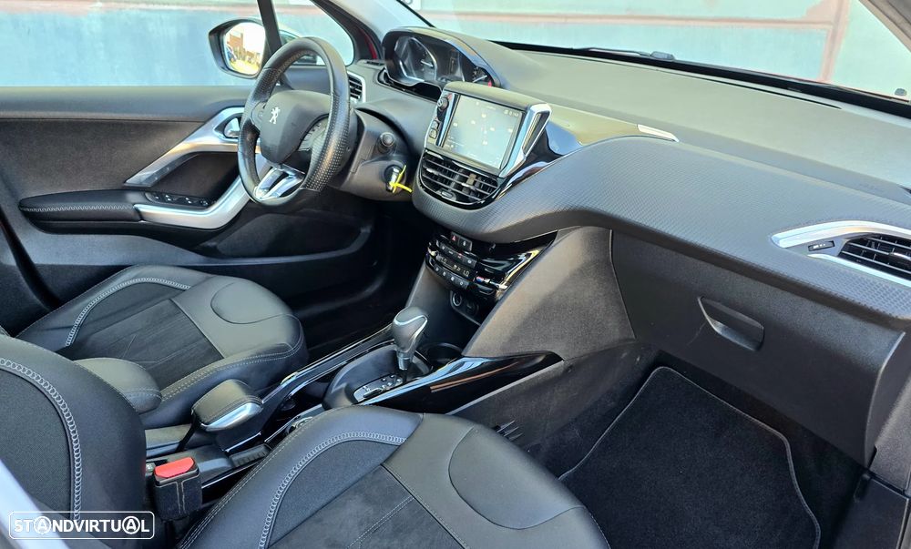 Peugeot 2008 PureTech 110 Stop&Start EAT6 Crossway - 26