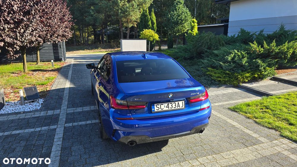 BMW Seria 3 330e xDrive M Sport sport - 5