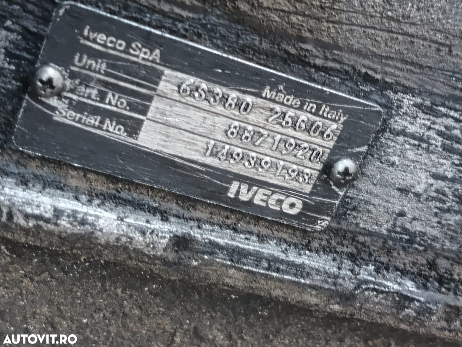 Cutie viteze manuala 6 trepte 3.0 d 8871920 IVECO Daily 4 [2006 - 201 - 4