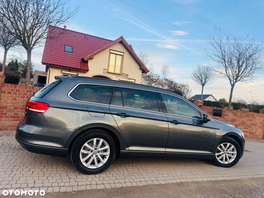Volkswagen Passat 2.0 TDI SCR DSG Highline - 1