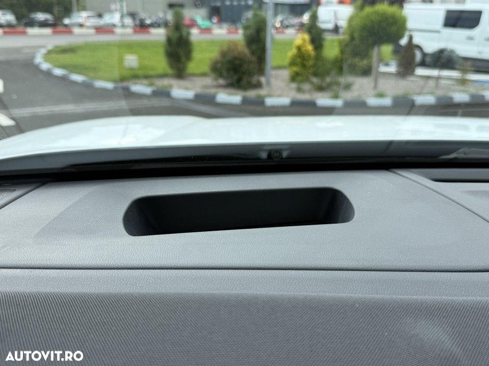 Ford Explorer - 29