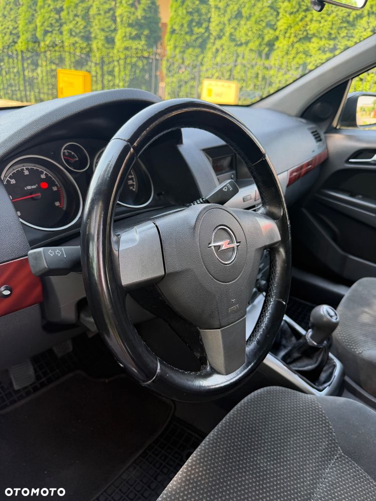 Opel Astra - 15