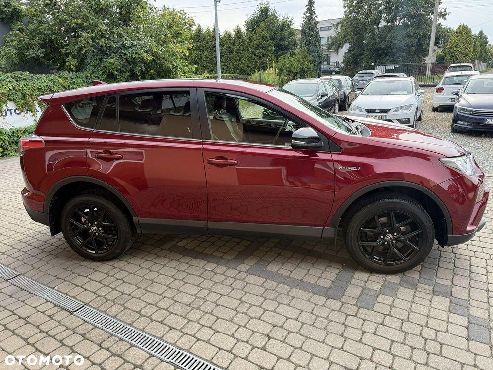 Toyota RAV4 - 5