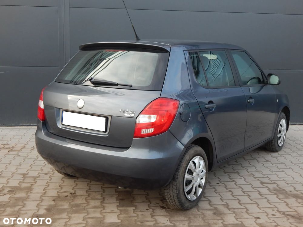 Skoda Fabia 1.2 HTP Fresh - 9
