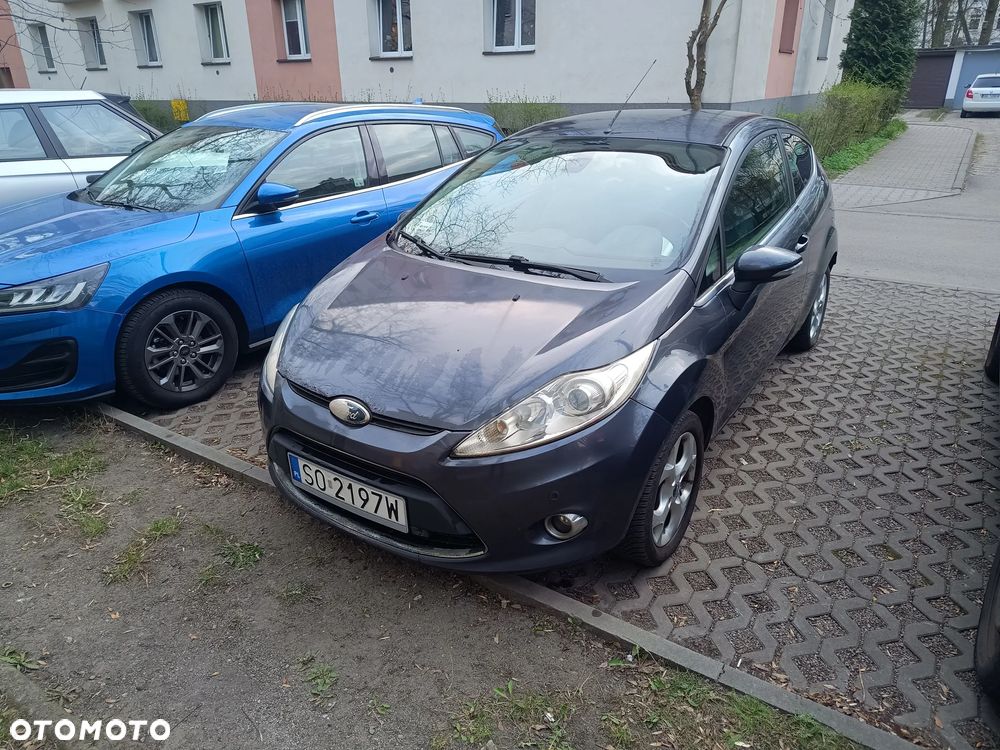 Ford Fiesta 1.4 Titanium - 2