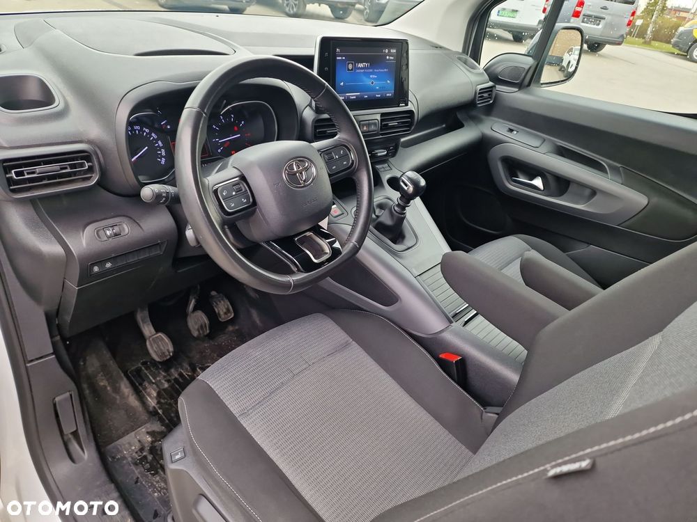 Toyota Proace City Verso 1.2 D-4T Family - 11