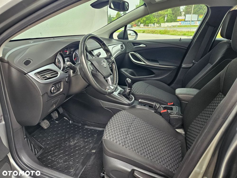 Opel Astra 1.4 T Elite S&S - 26
