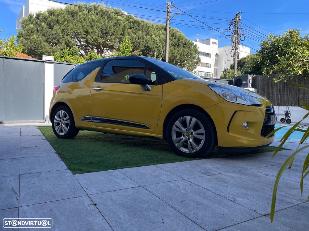 Citroën DS3 Cabrio 1.6 e-HDi So Chic - 11