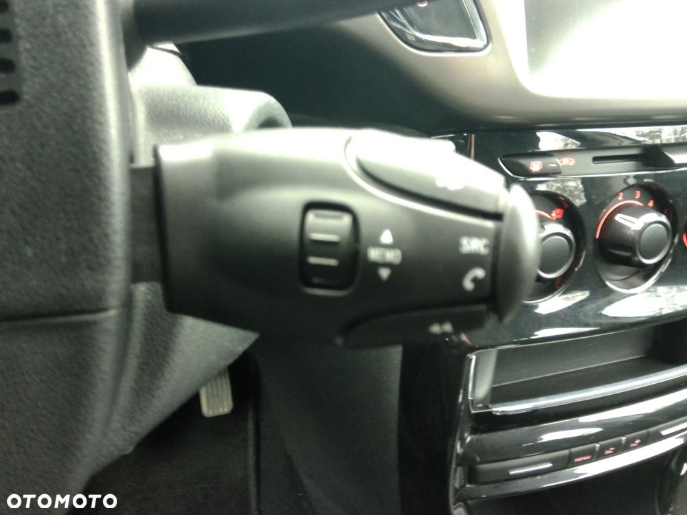 Citroën C3 1.0 VTi Attraction - 17