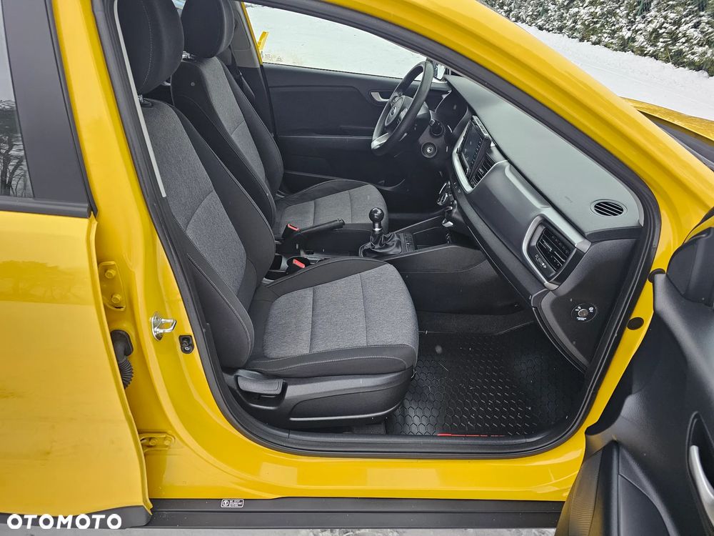 Kia Stonic 1.2 M - 24