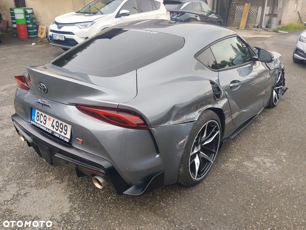 Toyota Supra - 3