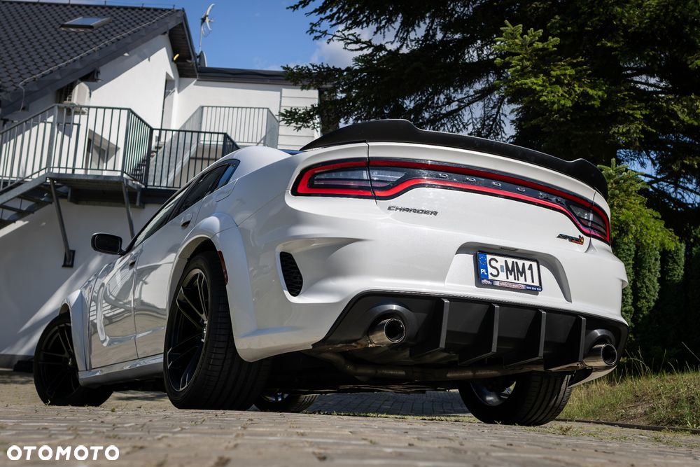 Dodge Charger - 9