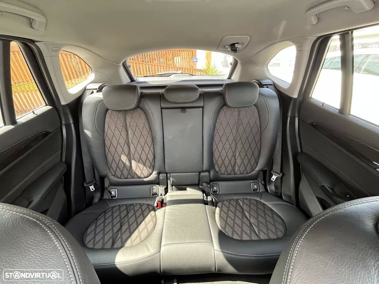 BMW X1 16 d sDrive Auto - 41