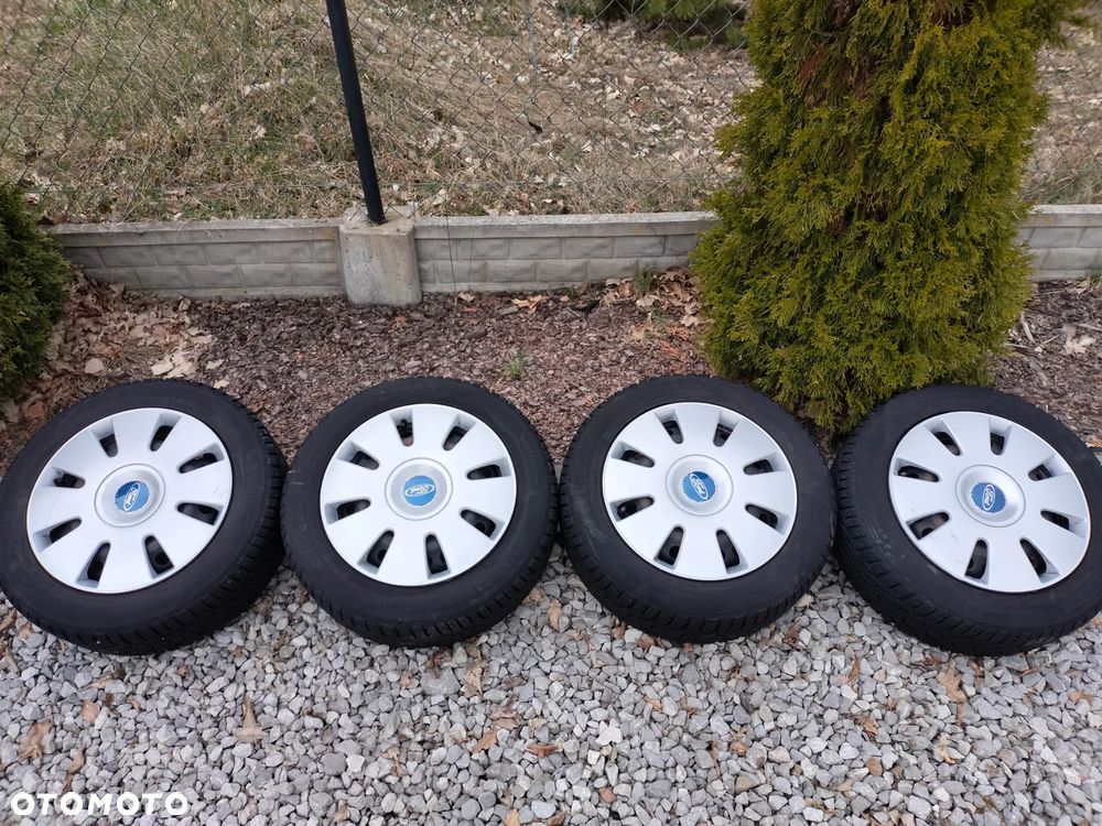 Ford Mondeo 2.5 Ghia - 27