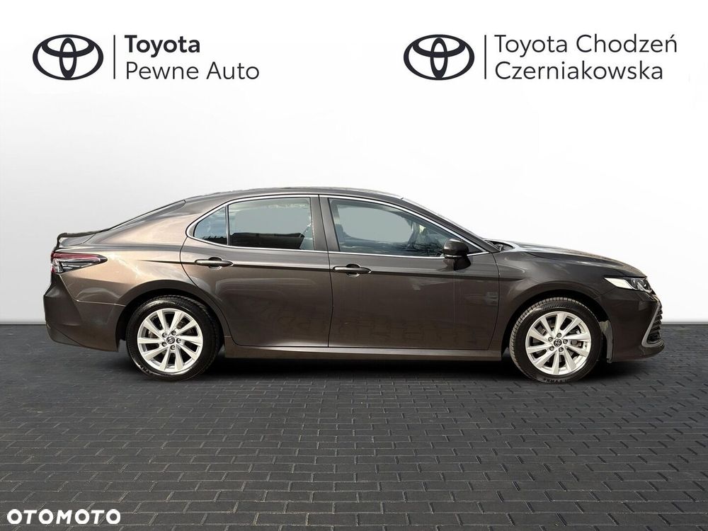 Toyota Camry 2.5 Hybrid Comfort CVT - 9