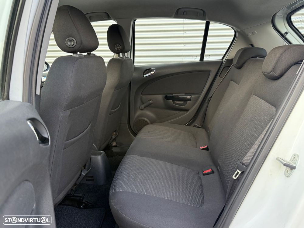 Opel Corsa 1.3 CDTi Enjoy - 11