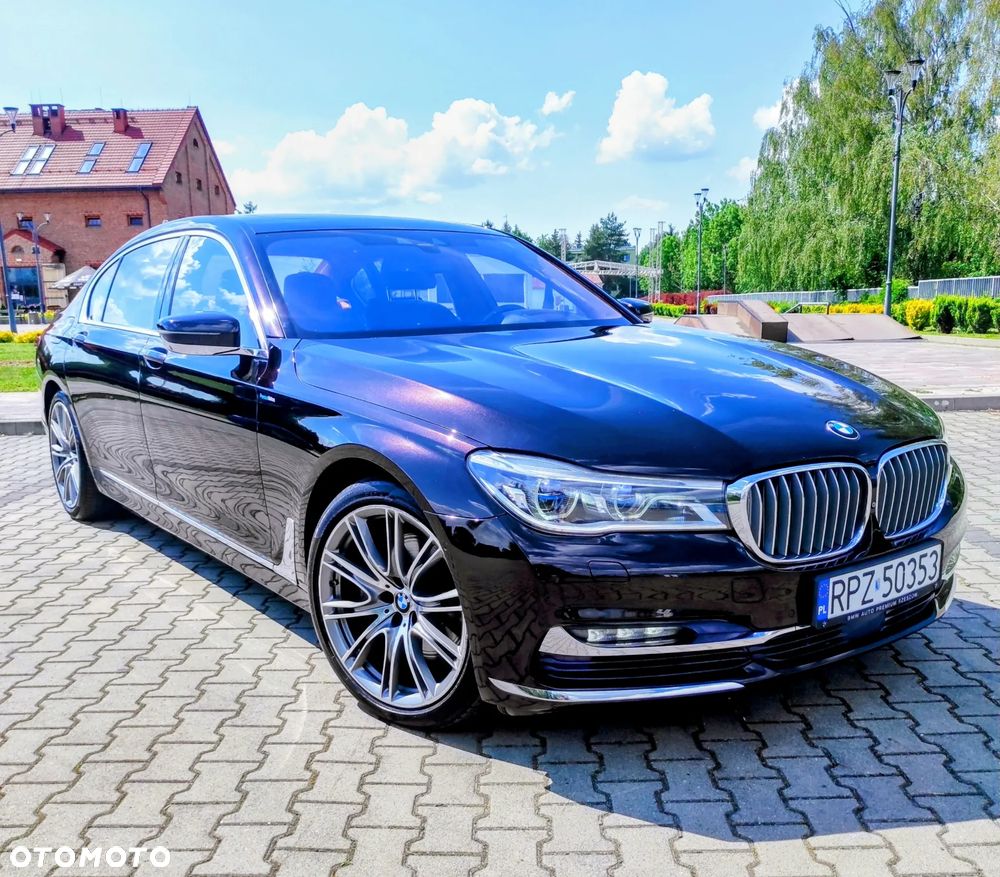 BMW Seria 7 750Li xDrive - 1