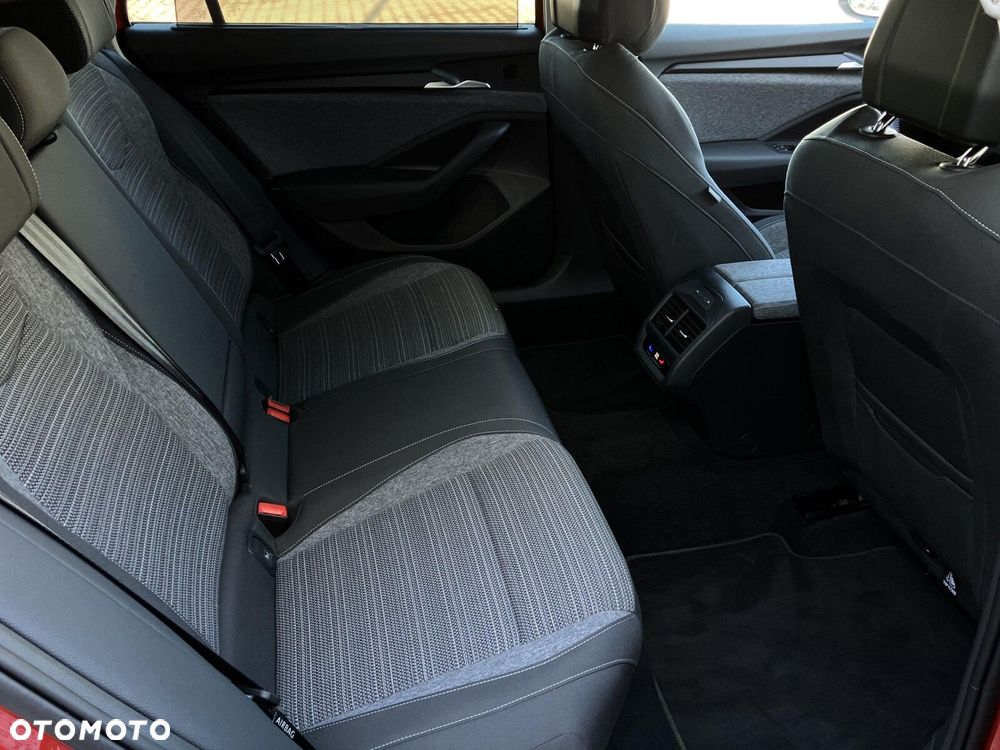 Skoda Superb 2.0 TDI SCR Selection DSG - 9