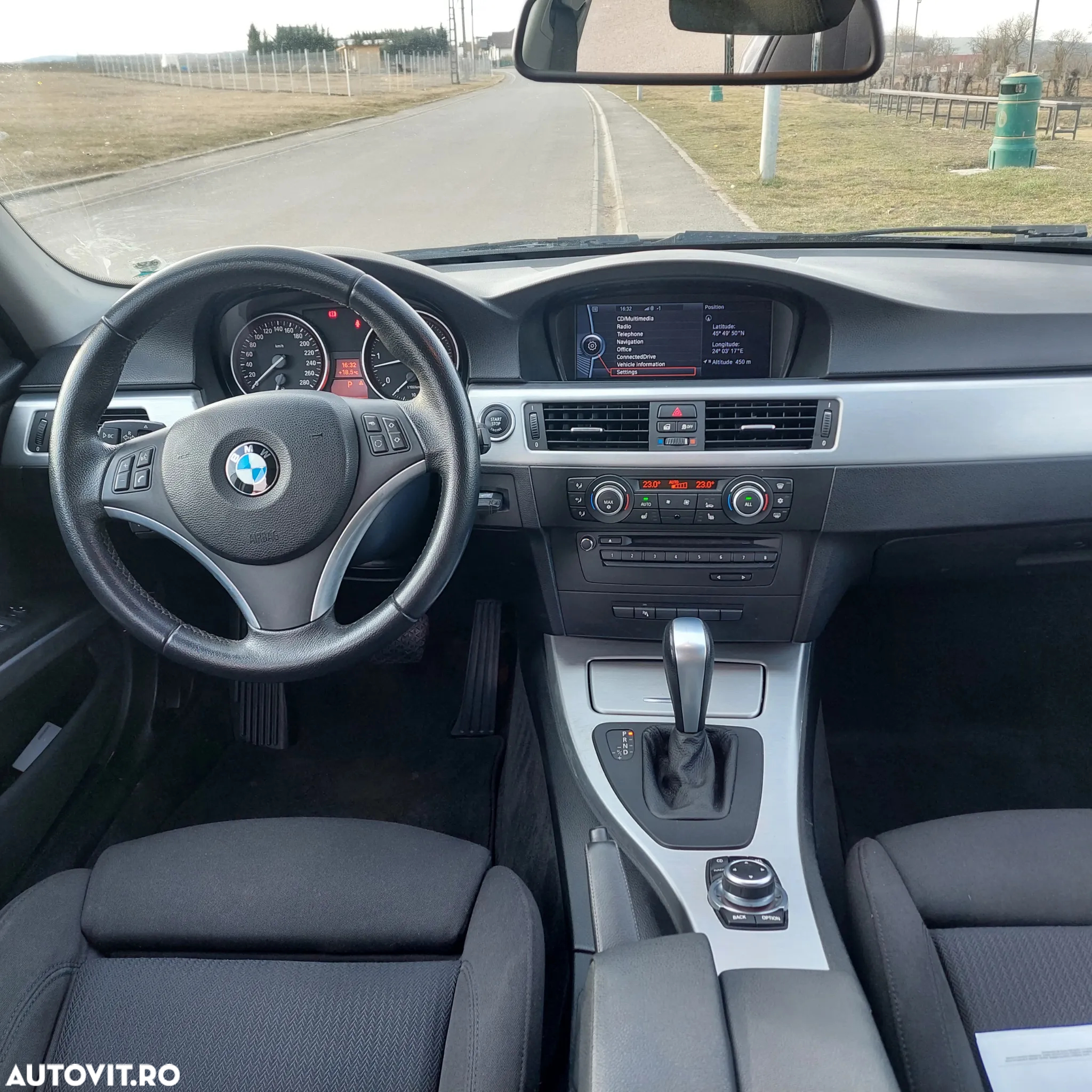 BMW Seria 3 335d DPF Touring Aut. Edition Exclusive - 12