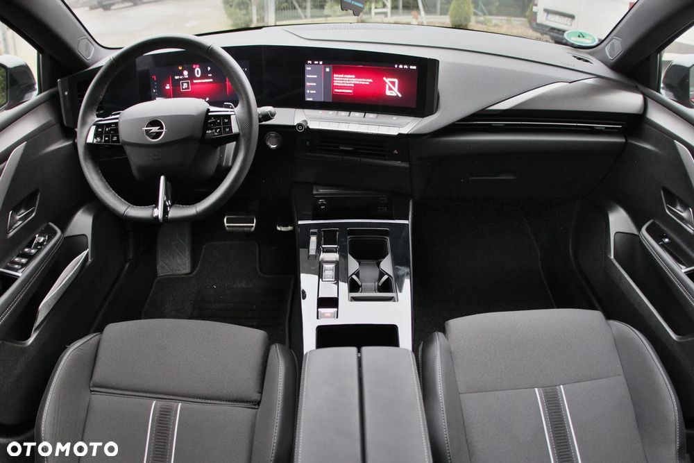 Opel Astra 1.2 Turbo Automatik GS - 6