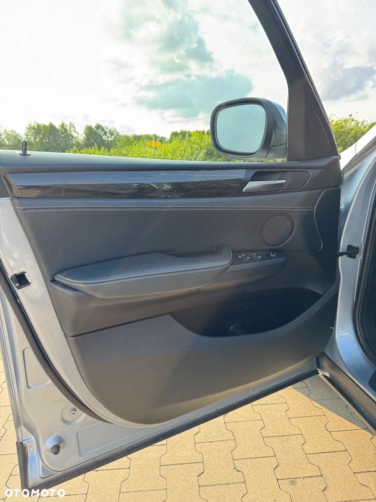 BMW X3 xDrive28i - 15