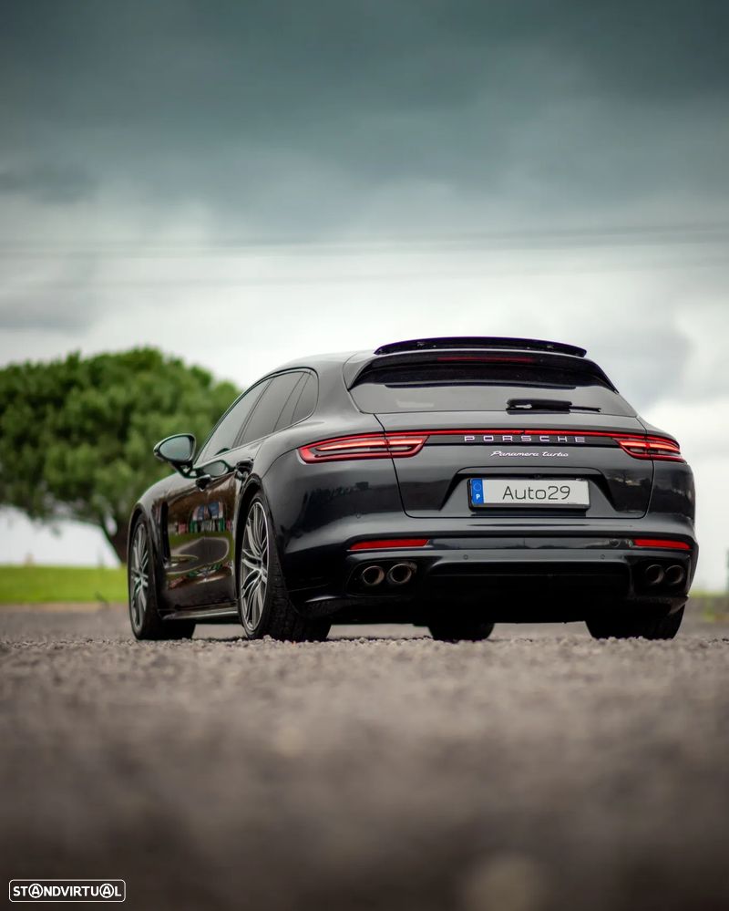 Porsche Panamera Sport Turismo Turbo - 3